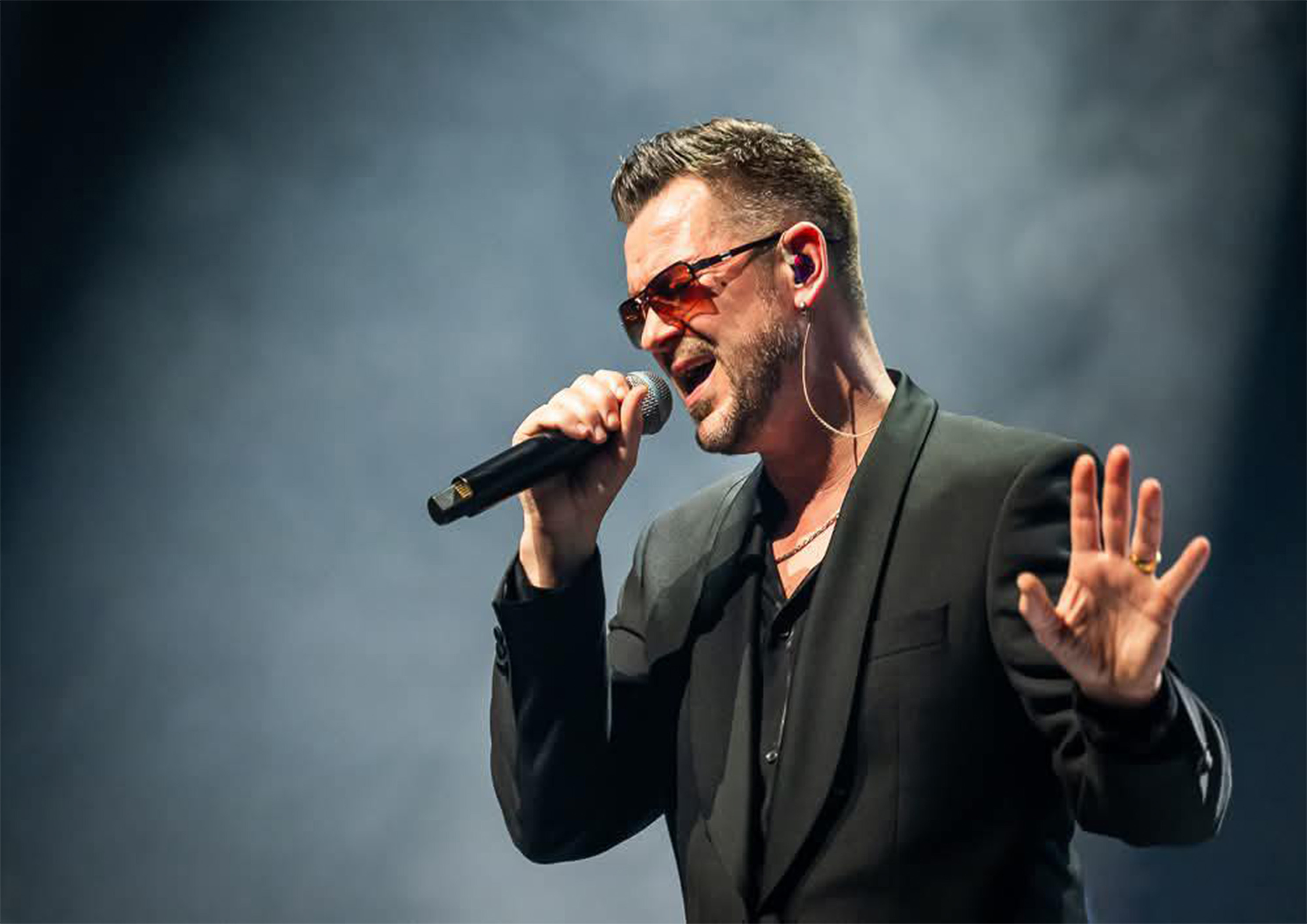 George Michael Xperience Credit Flemming Ege 300dpi quer1